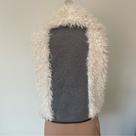 Anthropologie Saturday Sunday Ivory Faux Fur Cropped Zip Hem Mixed Media Vest S - Picture 3 of 9